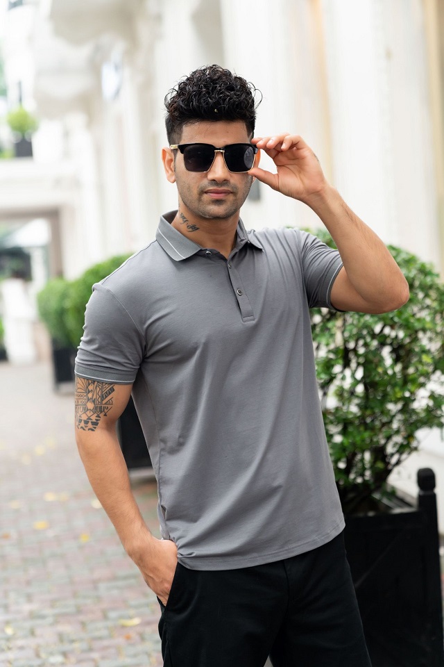 Quần Jeans Nam Đen Trơn Ống Đứng